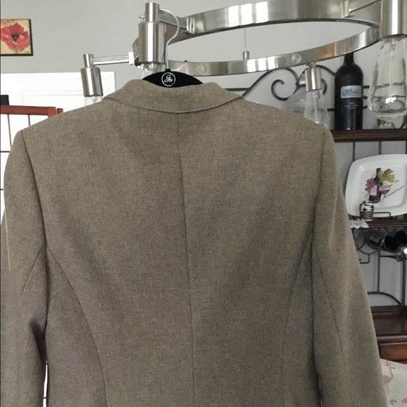 Three button blazer - Picture 2 of 4